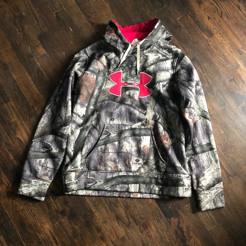 Under Armour camouflage mossy oak women’s hoodie